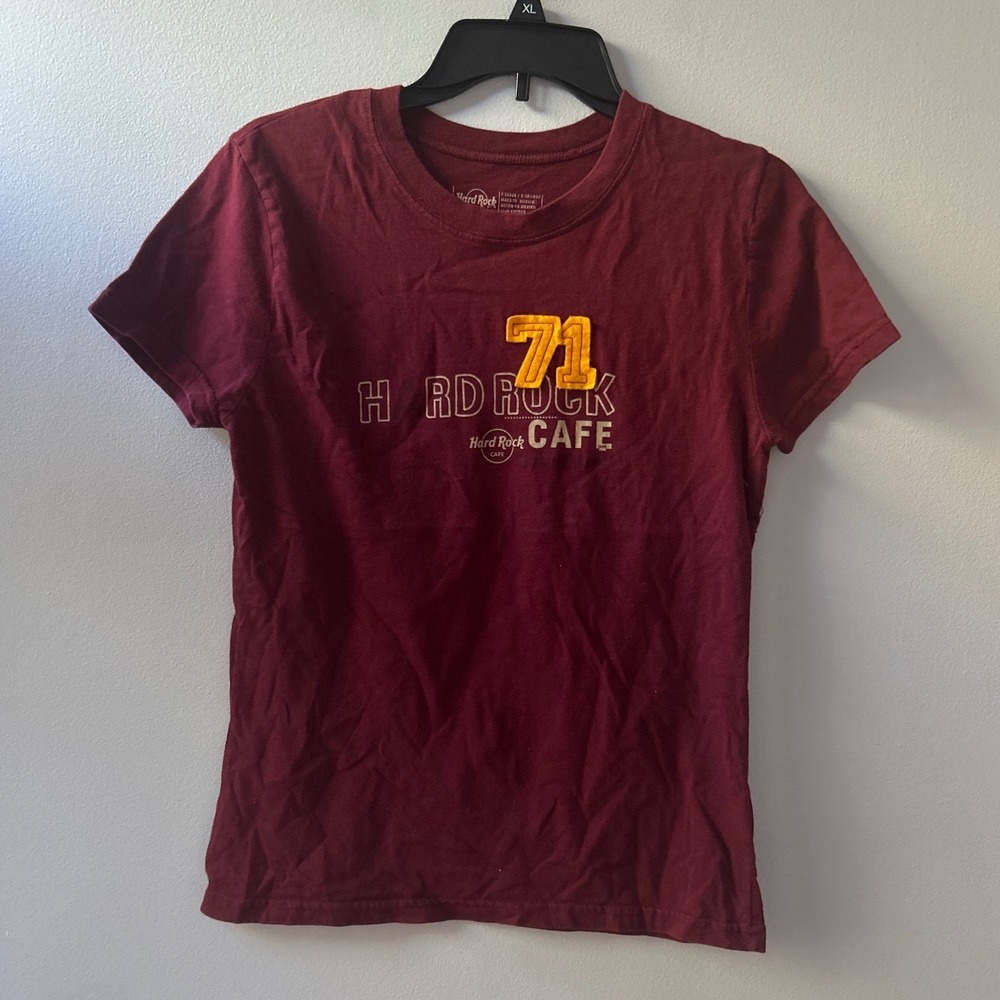 Vintage y2k Hard Rock Cafe  Burgundy Graphic T-Shirt Womens XL 71  Backstage